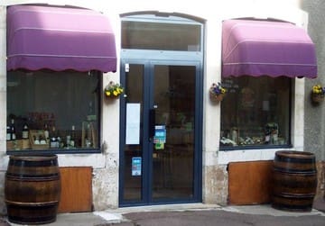Le Caveau